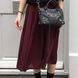 H&M Skirts - H&M Burgundy Pleated skirt H&M Skirts - H&M Burgundy Pleated skirt